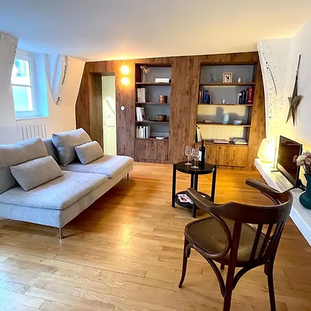 Le Penthouse Des Victoires *